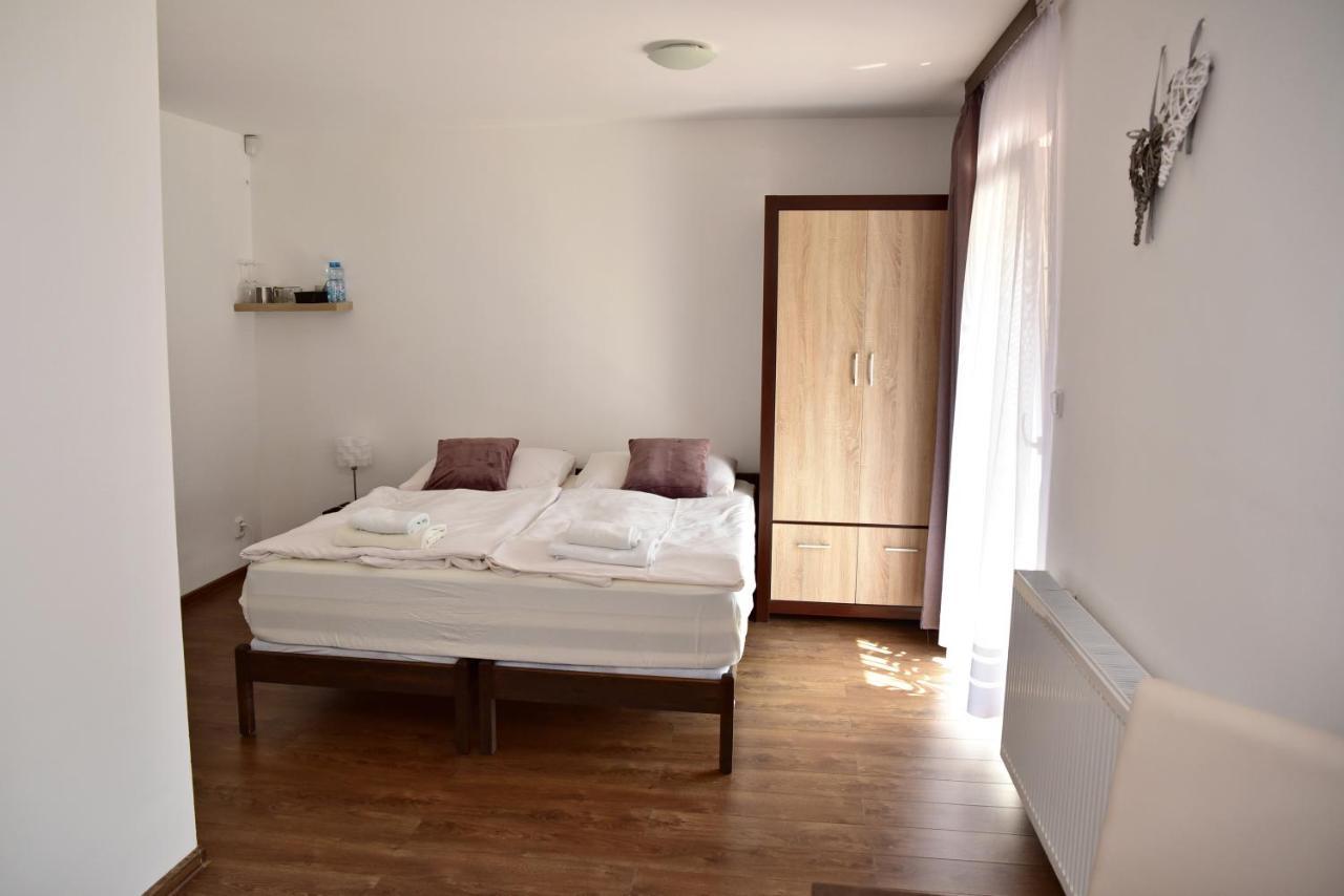 Pension U Krbu Mikulov v Krusnych Horach Экстерьер фото