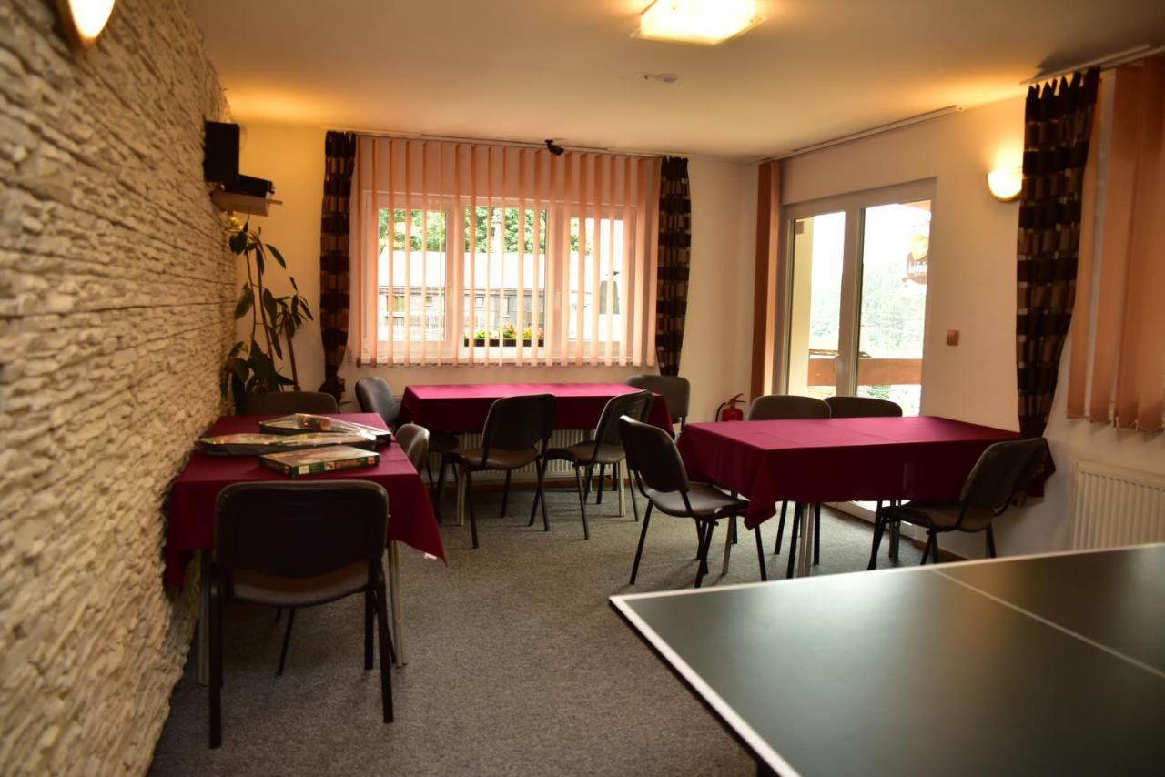 Pension U Krbu Mikulov v Krusnych Horach Экстерьер фото
