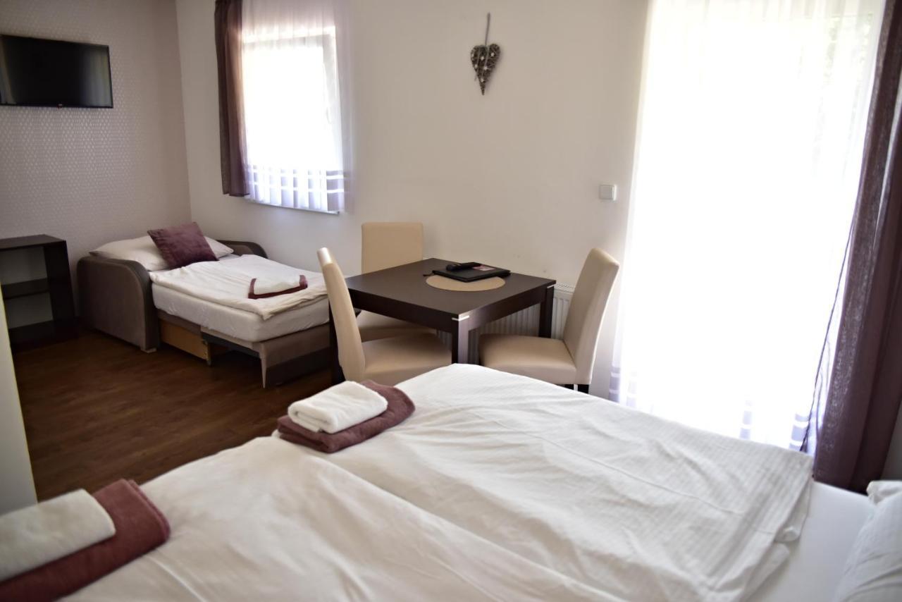 Pension U Krbu Mikulov v Krusnych Horach Экстерьер фото